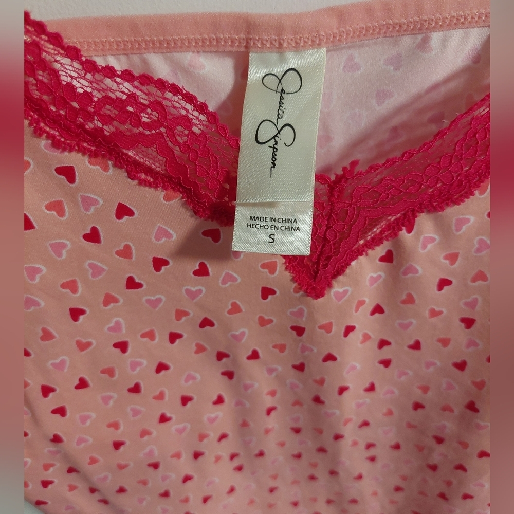 Jessica Simpson Pink Heart Camisole with Red Lace - Picture 3 of 3